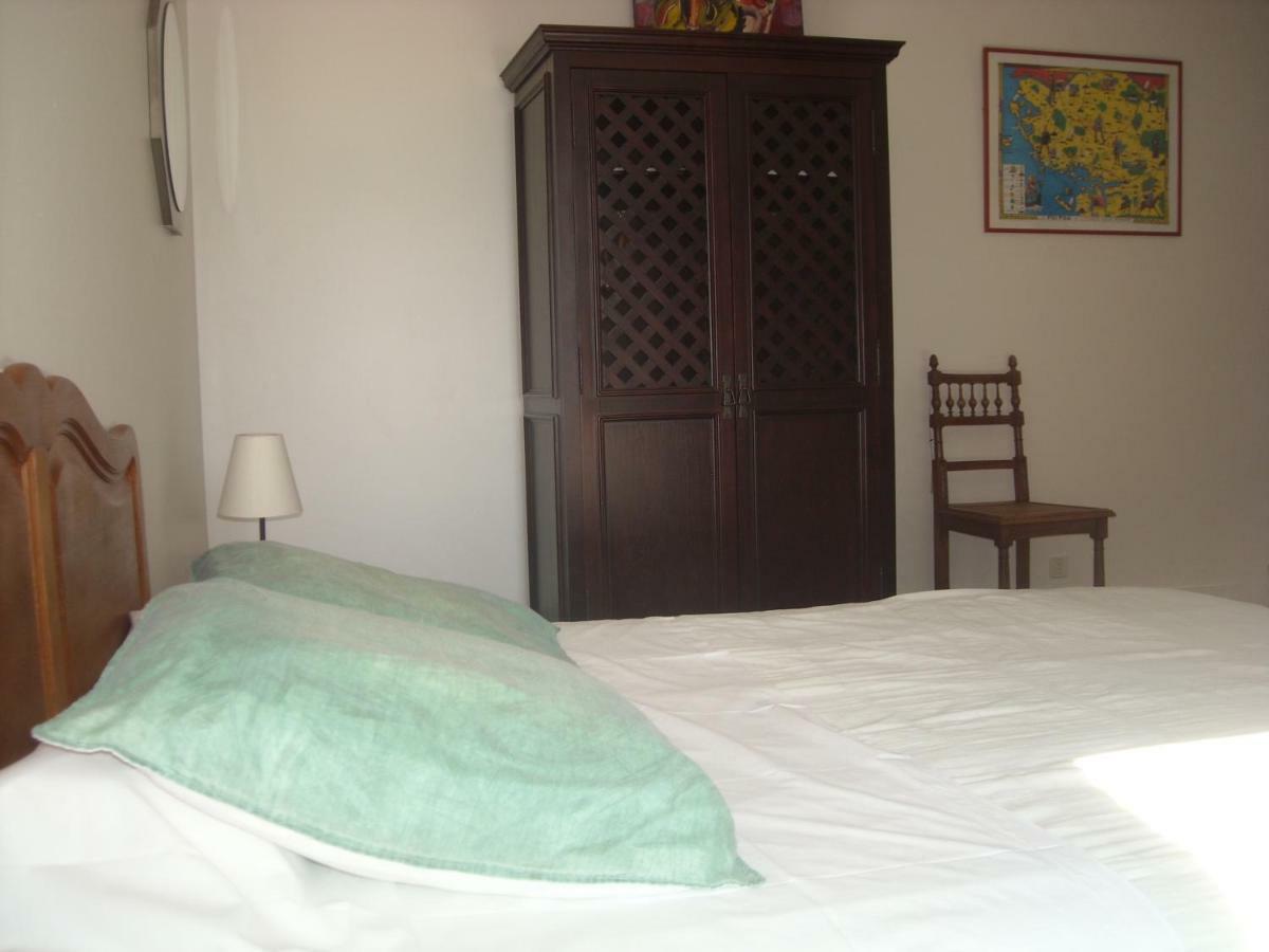 La Tour Des Laudes Bed & Breakfast Breuil-Barret Ngoại thất bức ảnh